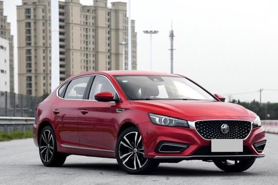 人傻钱多速来！号称吊打新思域的名爵6上市了，起步价“才”10万