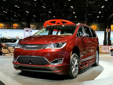 号称顶级MPV！全进口卖49万，还买加价埃尔法？