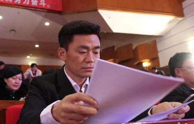 王宝强车祸新发现，真相原来很简单！网友：打死小编