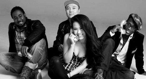 ����Ȧ�����������ѵ�Ů����Ҳ���еģ�