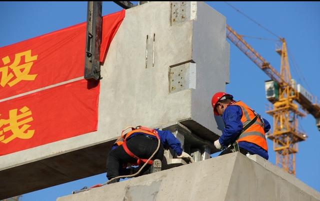 比亚迪在山东济宁总投资100亿建设云轨,年底有望通车!