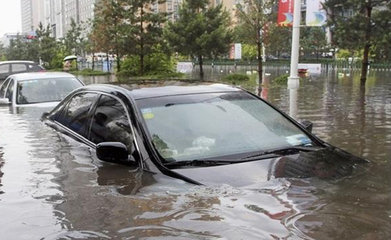 为什么汽车涉水后容易爆缸?该如何应对?