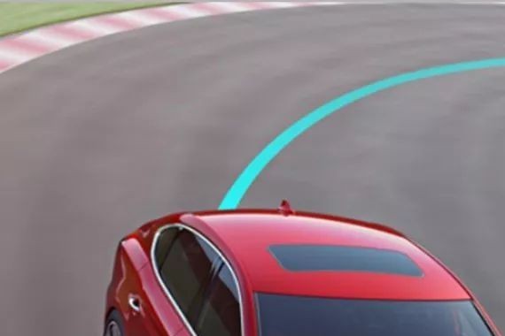 全新名爵6：颜值高目标明确就能爆款？ | 新车必评