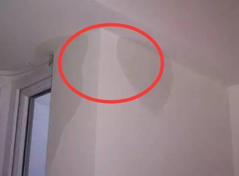 教你一个简单妙招，让墙面渗水、起皮的墙面恢复如新