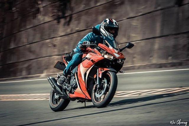 2017款雅马哈R3提车开箱体验