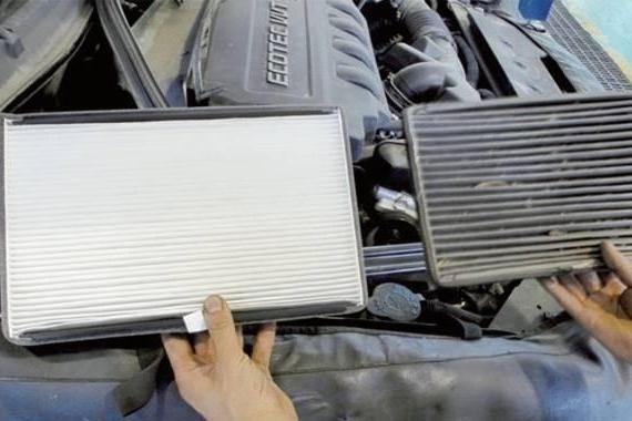 车子空调有异味？自己动手轻松搞定，立马省下300元！