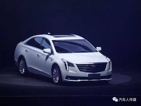 【汽车人】昨夜，五棵松因凯迪拉克更加璀璨