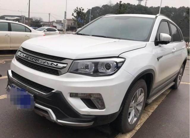 试驾之后,毫不犹如的买下了这款SUV,售价8万!