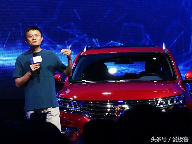 五菱首辆后驱的SUV,最低5.98万!