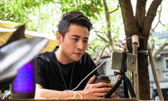 数据实锤:扒一扒到底是不是阿冷带动了斗鱼主