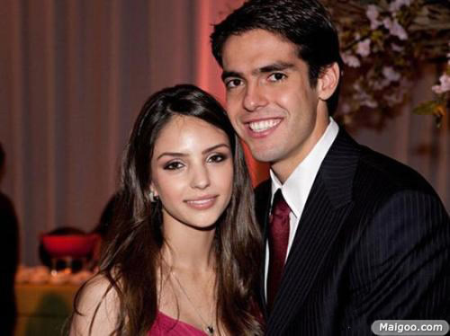 宁妻子孙佳怡排第二?盘点中外足坛最美球星太