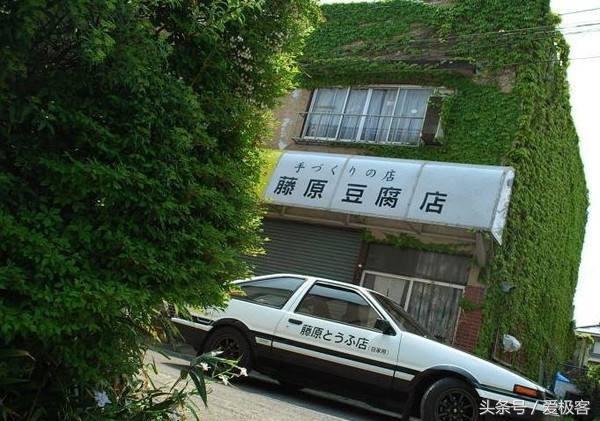 五菱首辆后驱的SUV,最低5.98万!