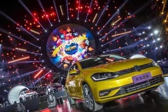 12.19万的独立悬挂神车，能打动你的芳心吗？