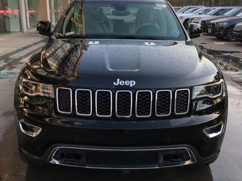 2017款大切诺基 同级别中最霸气的SUV