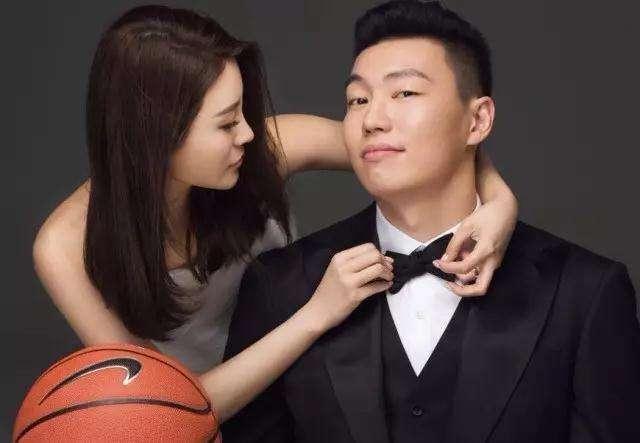 29岁三冠王李根与北京富豪之女现状!千万年薪叛走,奢侈品不离身