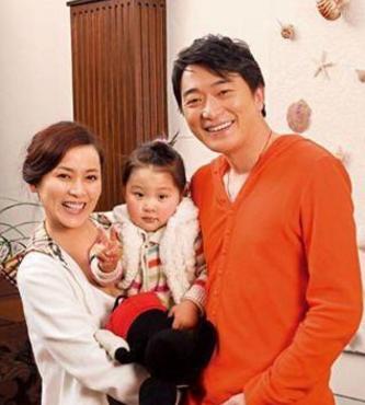 这两个演技派竟是夫妻，曾是最帅反派，出道30年低调零绯闻！