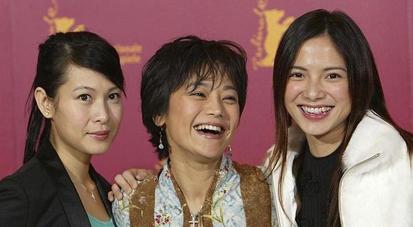 揭秘张艾嘉与得意门生们相爱相亲的传奇之旅