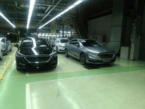 一汽工厂实拍大量红旗H5, 看来是要上市了, 售15万比奥迪有面子