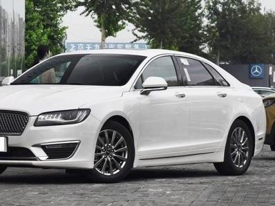 整车进口，2.0T，按键挂挡，优惠后跌破25万，全方位秒杀奔驰C