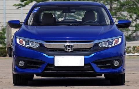 本田思域应该是年轻人的首选，15万的预算足够