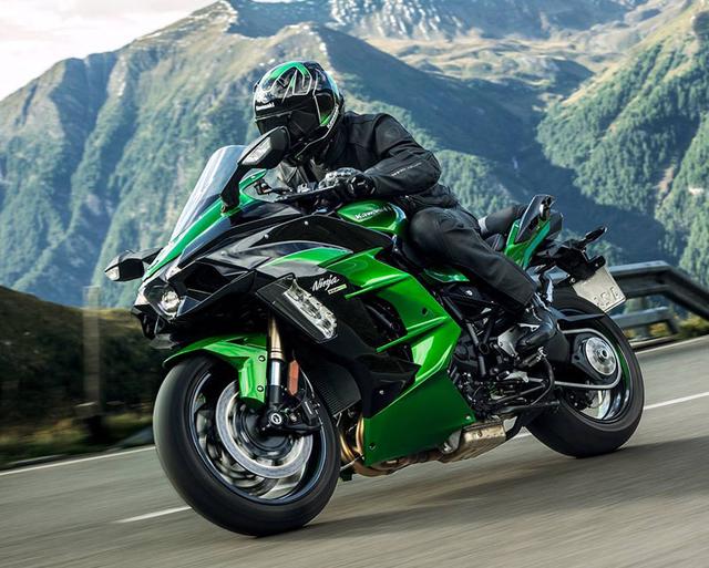 米兰车展川崎发布二代机械增压摩托车2018款