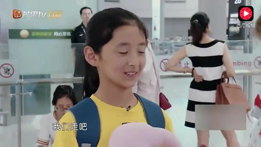 变形计：富二代黄润秋家里有多少钱？看他妈妈开的跑车就知道了