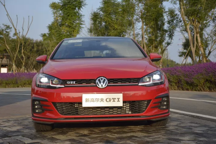 体验2018款高尔夫GTI:就算开去买菜又有何不可?