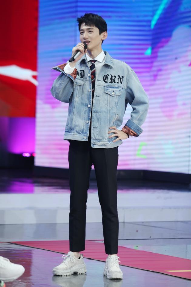20湖南卫视《快乐大本营》潘粤明[微博],吴尊,杜江,艾伦,白敬亭五位