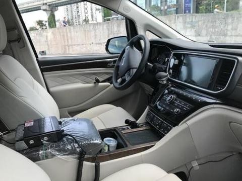 这台最高端的国产MPV，和亚迪宋MAX有一拼