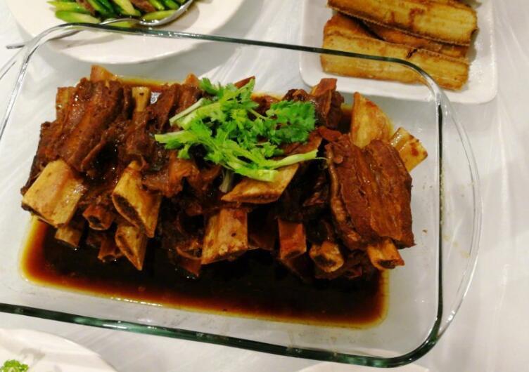 孙杨厨艺高超惊呆网友, 整牙成功后帅得一塌糊