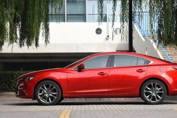 最帅最好开的B级车, 新款配置大升级, 锐志停产了就看它!