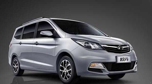 这几款6座车,不用两年检一次,不用喷字,性价比