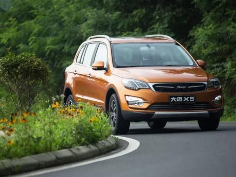 预算10万以内买SUV，大空间还省油，这款“暖男”就不错