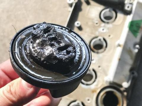 这么大损失竟是忘了换机油