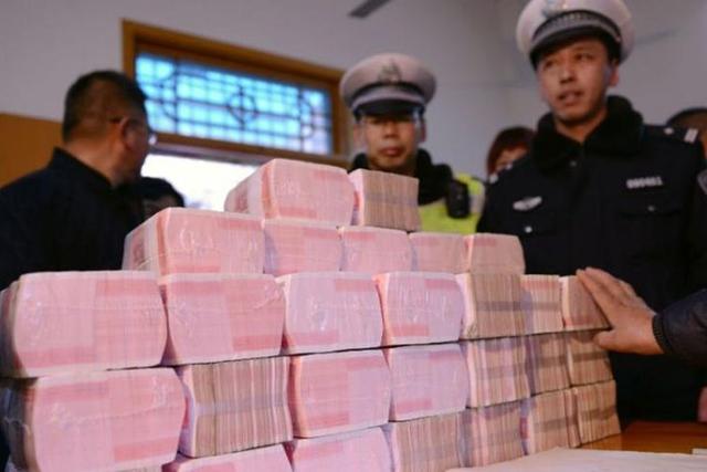 警察工作25年可提前退休!从优待警正式写入法