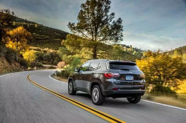 这款纯进口SUV,四驱配9AT,仅15万惊爆价
