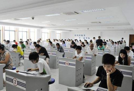 驾考科目一考试有几次机会?