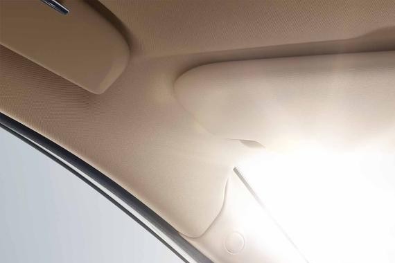 全新荣威360 PLUS来了，售价7.79万元-12.99万元