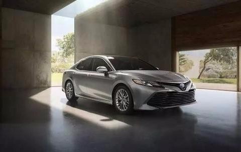 弃涡轮增压，独爱自吸发动机，全新凯美瑞要把“T” 市场让人？