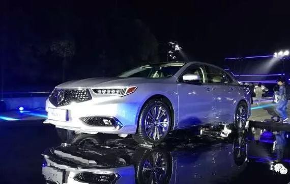 BBA劲敌将至，预售价格低于28万，还送4年10万公里免费保养和保修