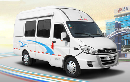 齐星A42依维柯B型房车 厂家直降5千现金