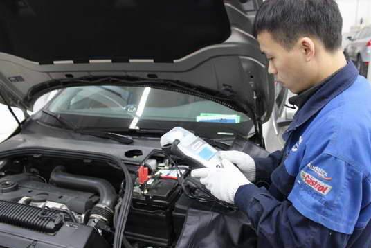 不论新司机老司机,跑高速牢记这7点,开车30万公里不出事故