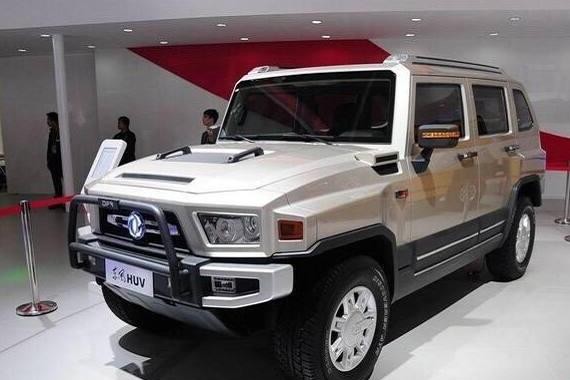 中国“悍马”来袭，两个油箱孔，售价可能88万？就问你厉不厉害