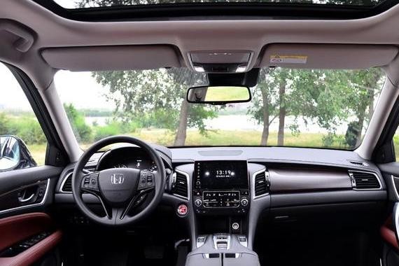 比汉兰达大一圈，后排秒杀奥迪Q7，售价仅20万，开出50万级气场