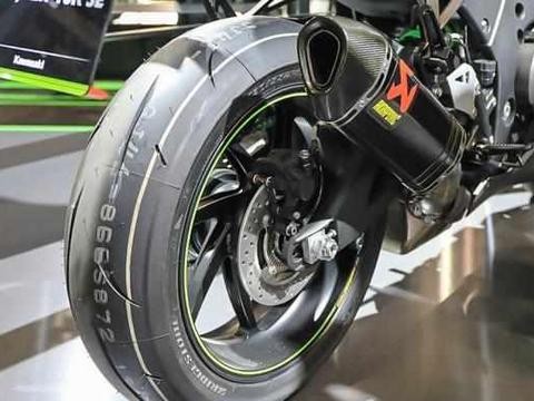 电控配置完善：米兰车展2018款川崎ZX-10R SE登场