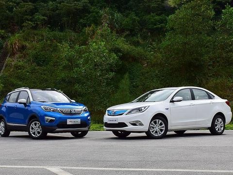 难怪说2025年不卖汽油车，这两款0油耗国产车确实挺厉害！