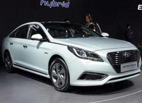 凯美瑞算啥, 这才是B级车之王, 现降价至15万让帕萨特不再好过!