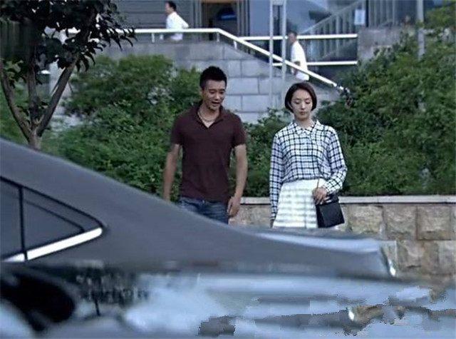 剧里的特种兵夫妻,现实中也是夫妻,出行100万