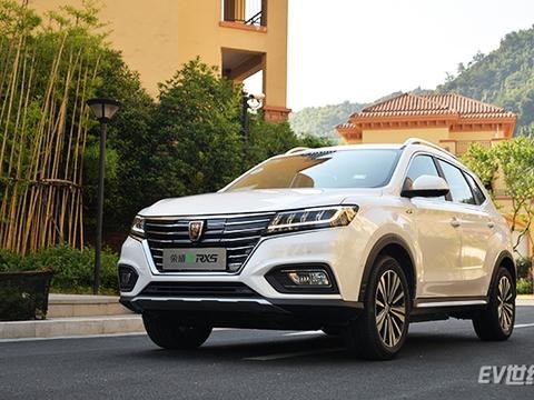 电动汽车续航300+俱乐部新成员大增 长跑健将各展身手