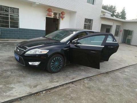 小伙花4.3万买辆福特蒙迪欧, 开回老家后: 老父亲的话却“亮了”